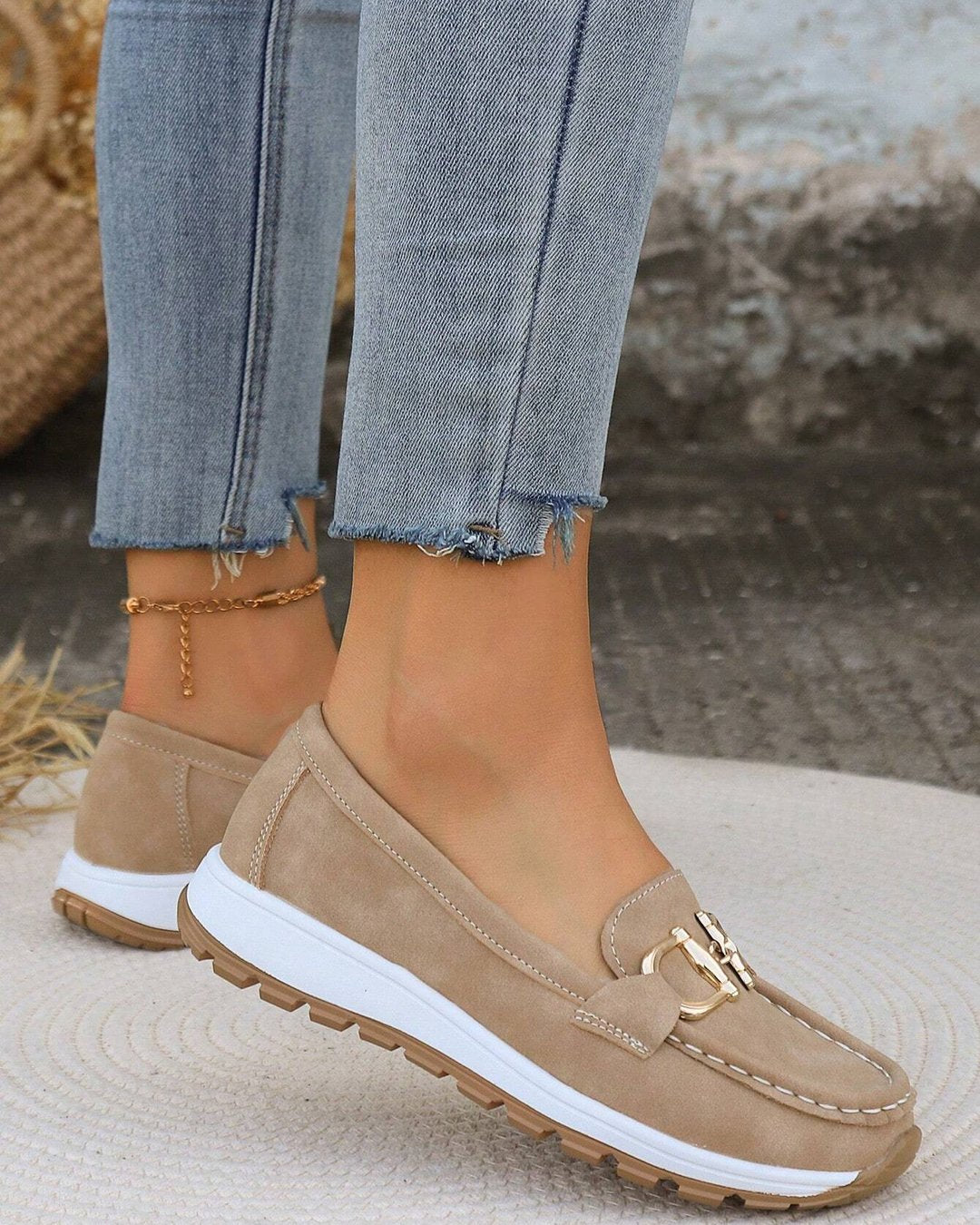 Jewell | Flat Moccasins with Buckle