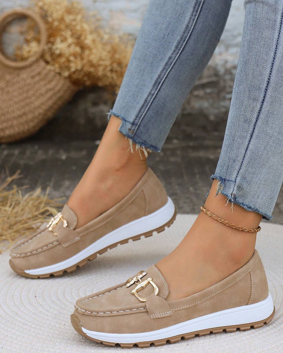 Jewell | Flat Moccasins with Buckle