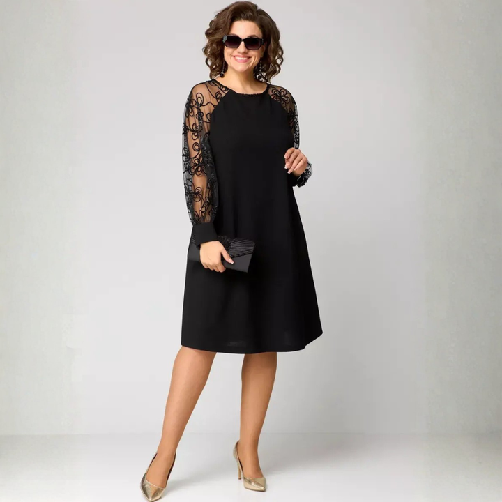 Renie | Sophisticated Lace Dress in Black