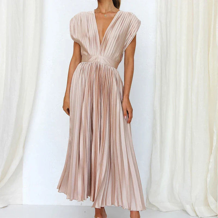 Haven | Maxi Dress with V-Neck and Pleats