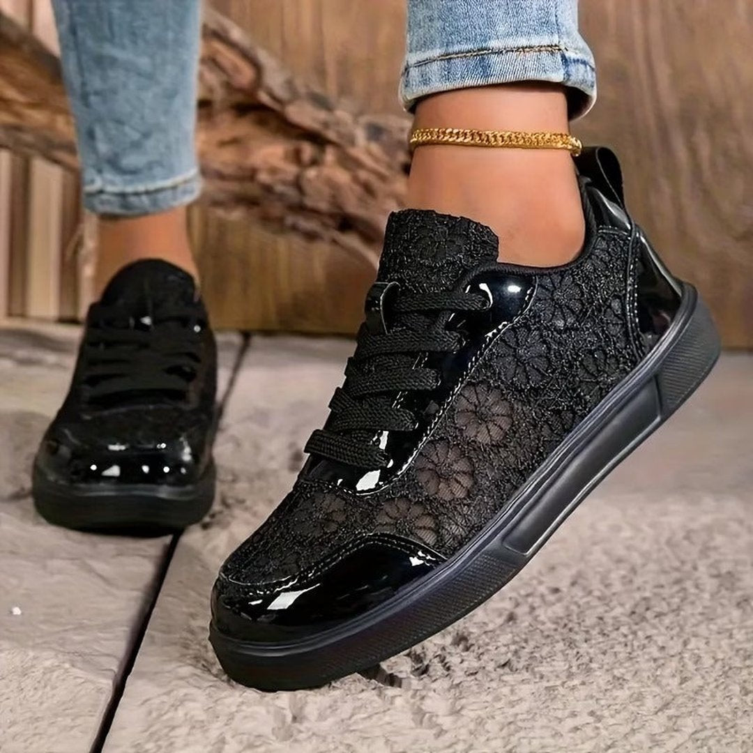 Hollis | Floral Lace Sneakers