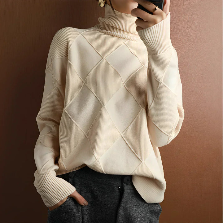 Kiara | Soft knit turtleneck sweater