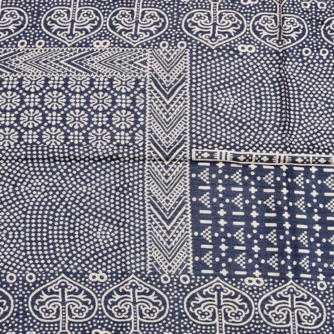 Tylar | Sophisticated Patterned Scarf