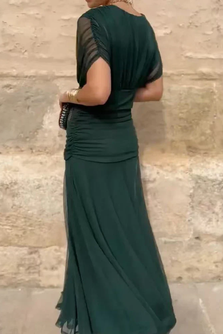 Helodia | Elegant Dress With V-Neckline