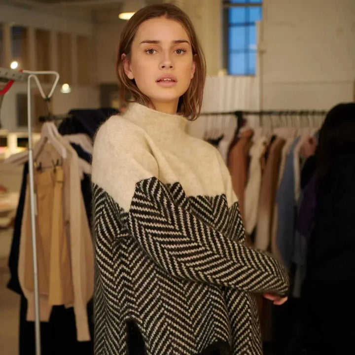 Imani | Comfy Turtleneck Sweater