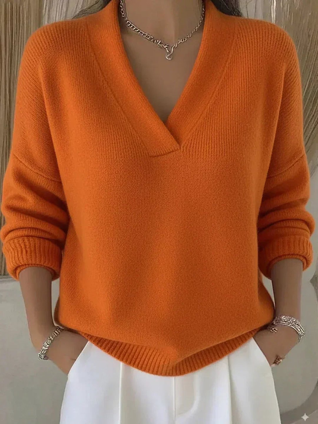 Norleen | Relaxed V-Neck Sweater