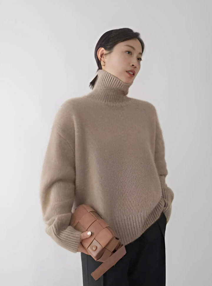 Larine | Turtleneck Sweater