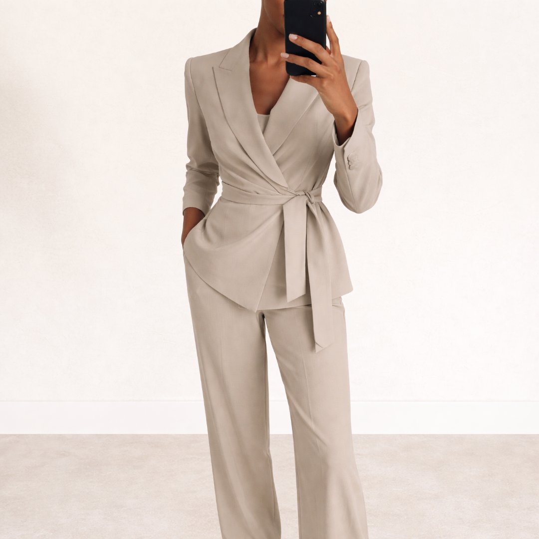 Retha | Wrap Suit