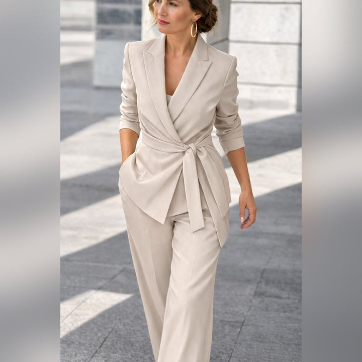 Retha | Wrap Suit